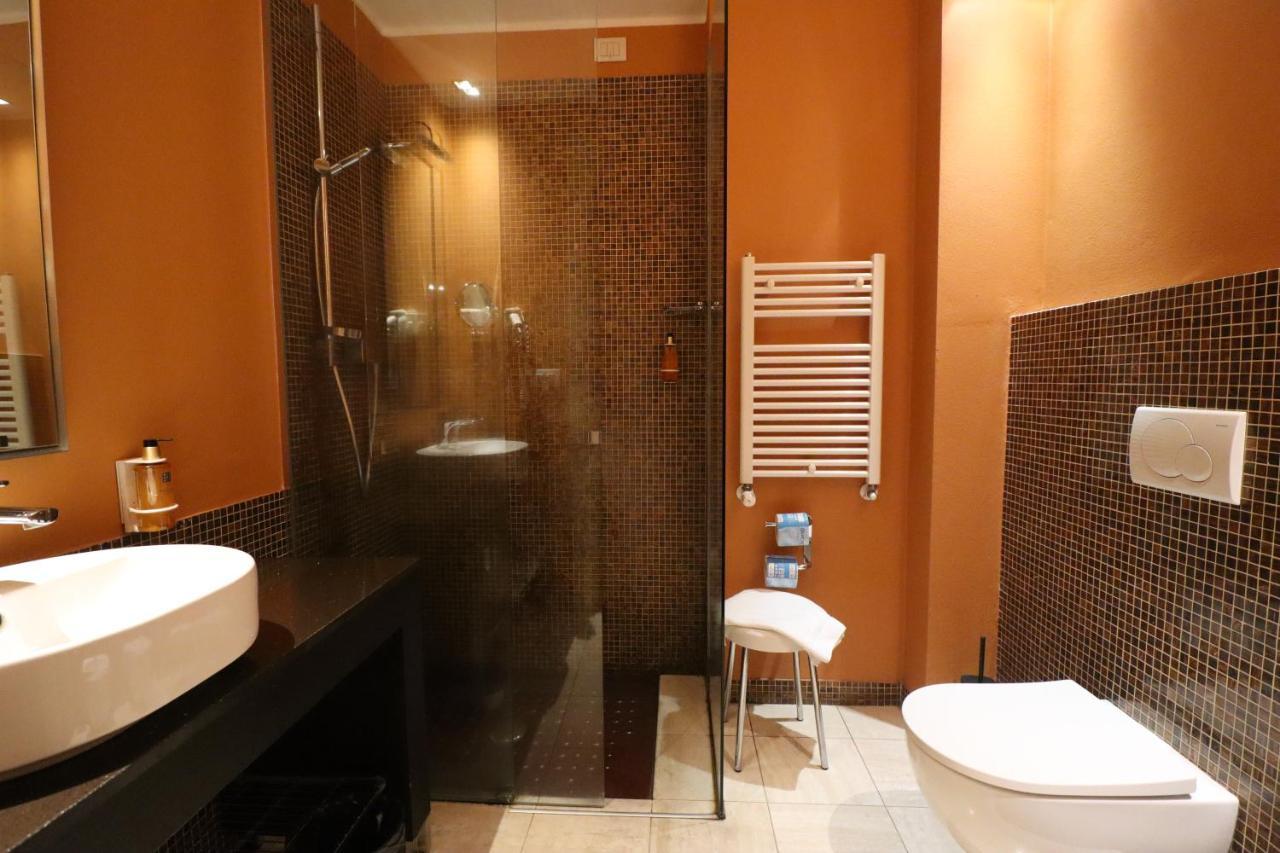 Hotel Cavour By Lvg Collection Novare